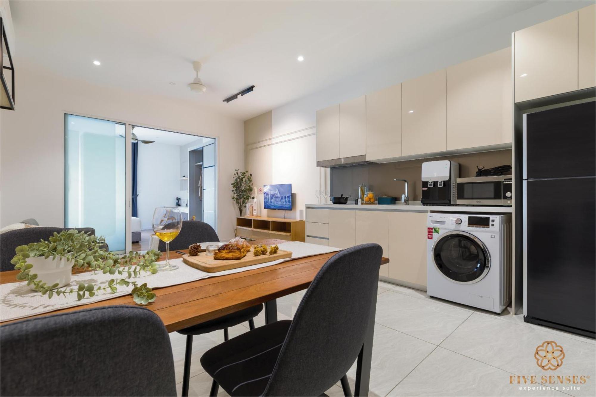 Quill City Residences Klcc, Five Senses Kuala Lumpur Room photo